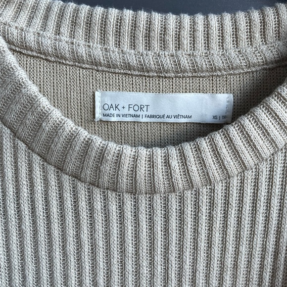 Cropped Ribbed Beige Sweater - Picture 3 of 5